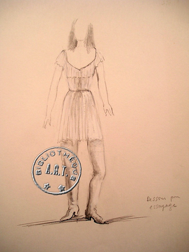 Les maquettes de décors et de costumes de théâtre