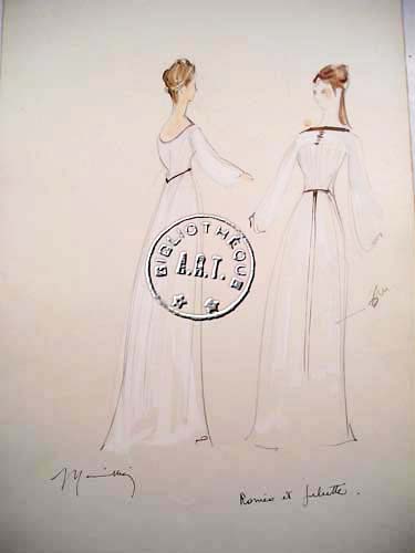Les maquettes de décors et de costumes de théâtre