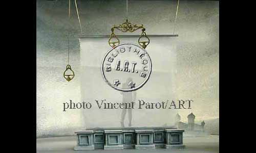 les décors et costumes de Manteau (le) de Nicolas Vassili GOGOL - 1951
