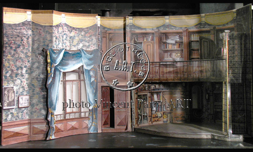 Les maquettes de décors et de costumes de théâtre