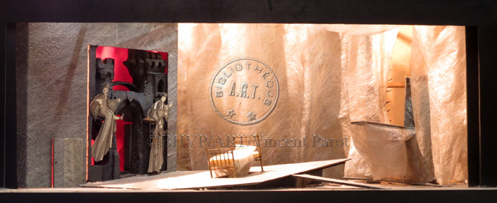 Les maquettes de décors et de costumes de théâtre