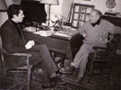 Claude Giraud et Jean Giono durant le tournage d'Un Roi sans divertissement - 1963