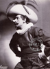 Pierre Dux dans Cyrano de Bergerac d' Edmond Rostand, mise en scne de Raymond Rouleau, Thtre Sarah Bernhardt - 1956 - portrait Harcourt