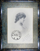 Portrait de Julia Bartet (1854-1941), dédicacé à Sacha Guitry et Yvonne Printemps, provenant de la collection particuli�re de Sacha Guitry, encadrement d'origine
